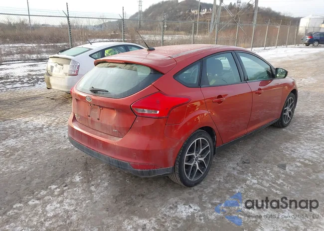 1FADP3M22JL243650: 44200839