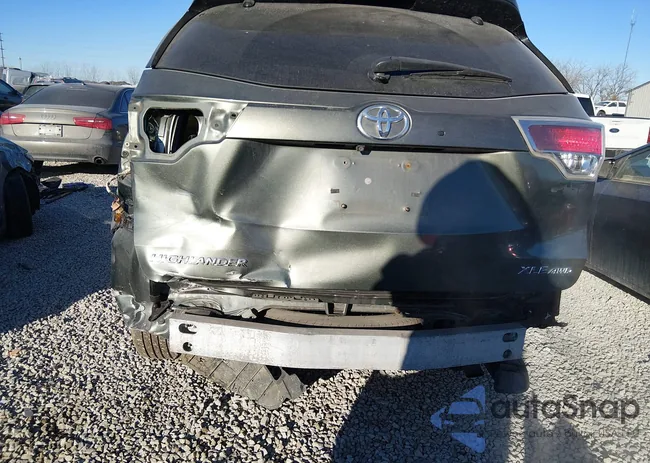 5TDJKRFH0ES042463: 44200841