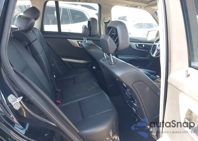 WDCGG5HB4EG306477: 44200883