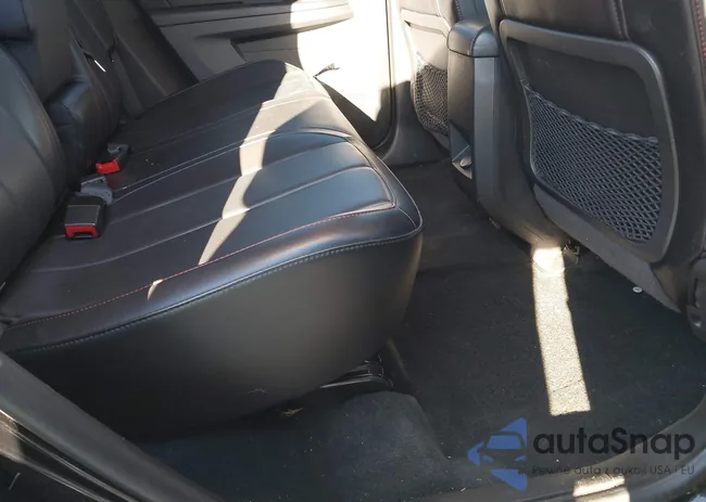 2GKFLXEK5F6163767: 44200924