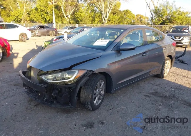 KMHD84LF3HU151738: 44200941