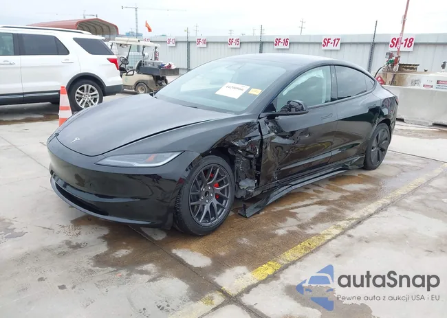 5YJ3E1EA6SF040352: 44200966