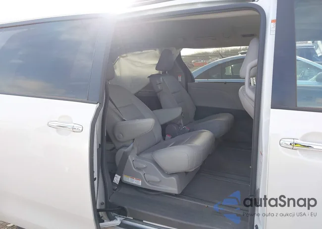 5TDYZ3DC6JS926271: 44200973