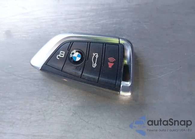 5UXKR0C31H0V81751: 44200020