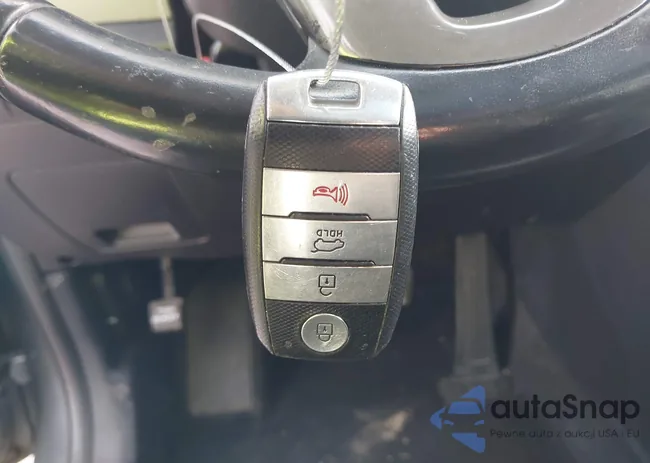 KNDPC3AC6F7696329: 44200055