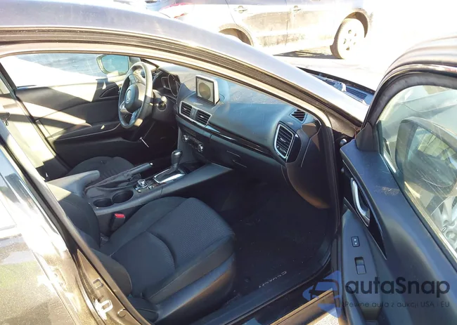 3MZBM1V78FM163894: 44200072