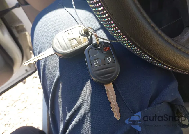 2FMDK3GC6CBA77080: 44200176