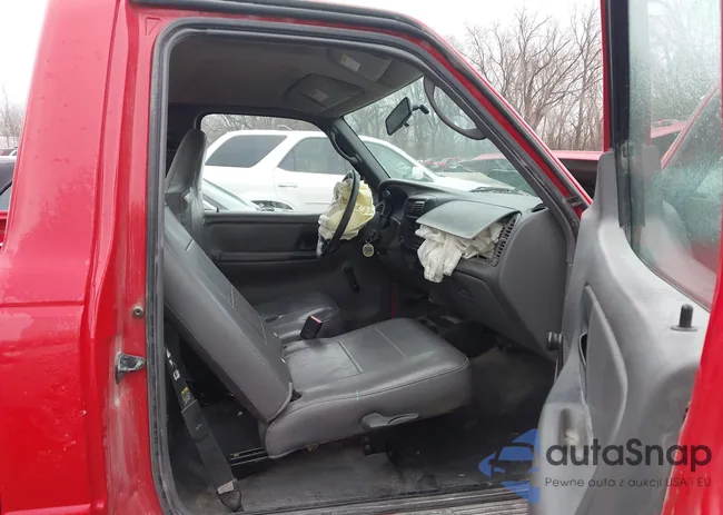 1FTYR10UX3PB24032: 44200228