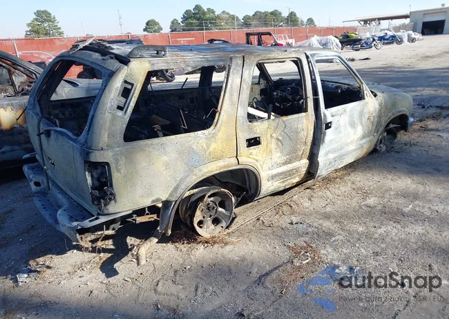 1GNCS13W512227839: 44200232