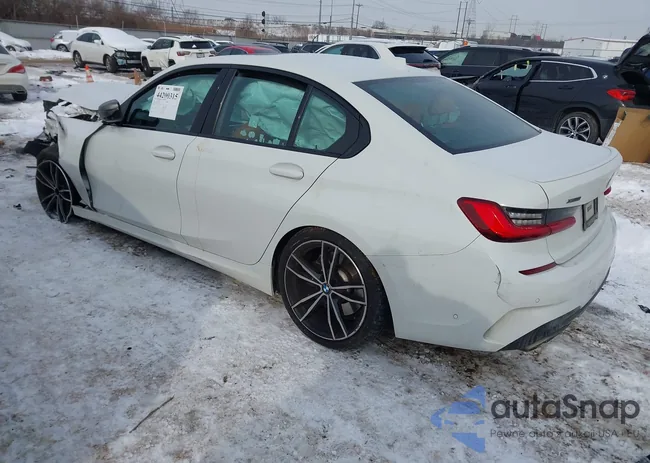 3MW5U9J00M8B49062: 44200315