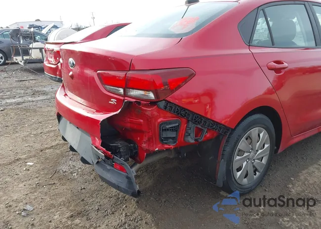 3KPA24AB8KE210278: 44200330