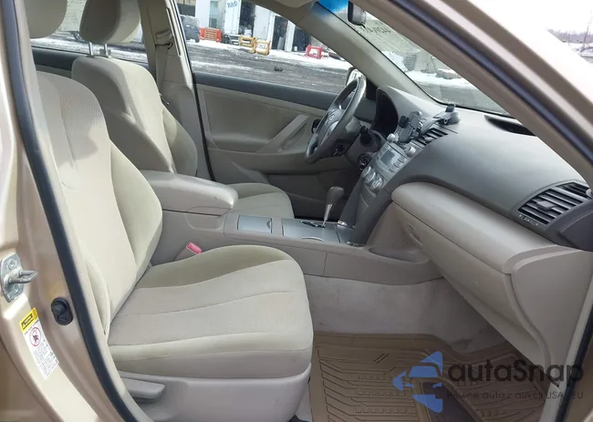 4T1BF3EK5AU032239: 44201403