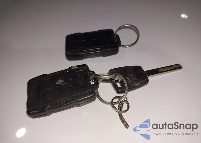 3GTU2UEC9EG156112: 44201445