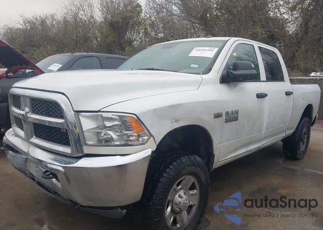 3C6UR5CJ5GG351380: 44201501