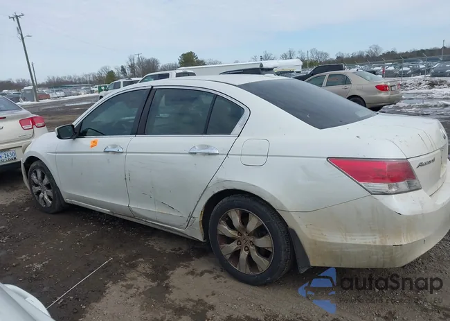 1HGCP36828A033628: 44201524