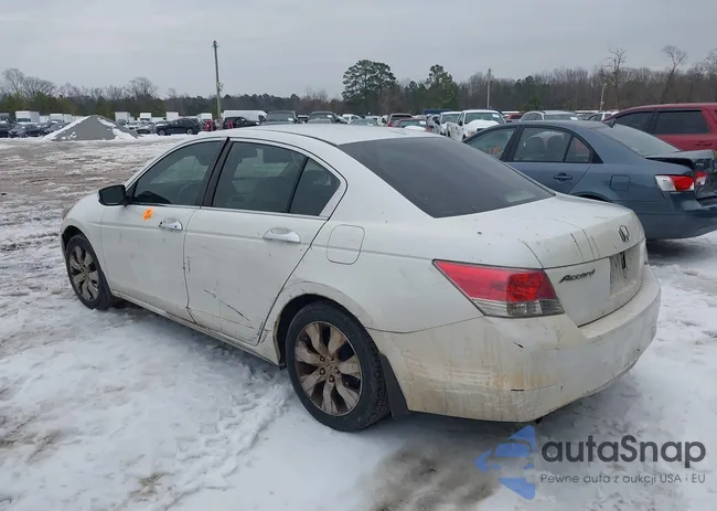 1HGCP36828A033628: 44201524