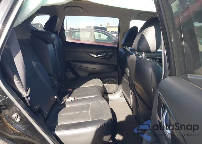 JN8AT2MT9HW154053: 44201553