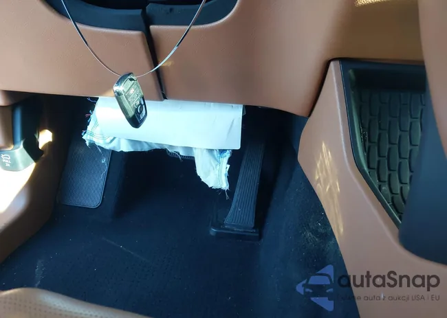 5LM5J9XC9LGL30358: 44201564