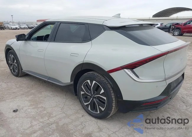 KNDC34LA5P5604429: 44201578