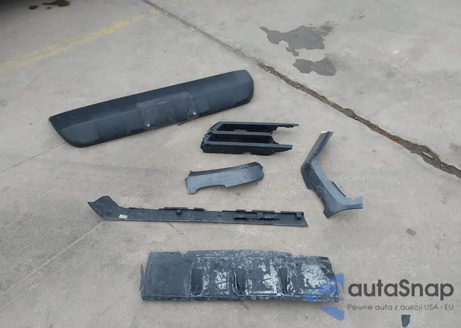 3TMBZ5DN9NM033181: 44201579