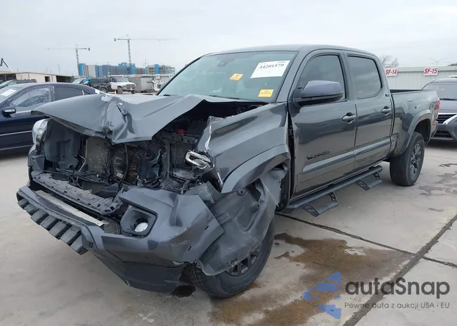 3TMBZ5DN9NM033181: 44201579