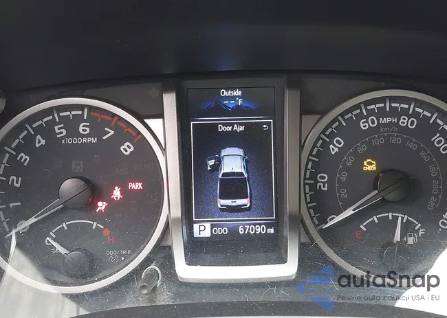 3TMBZ5DN9NM033181: 44201579