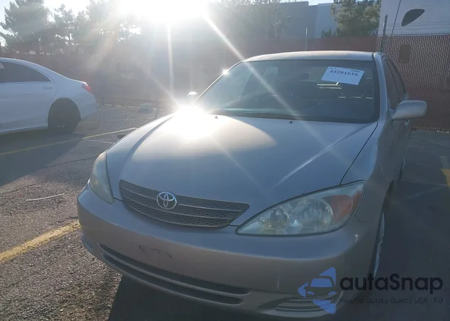 4T1BE32K84U811405: 44201616