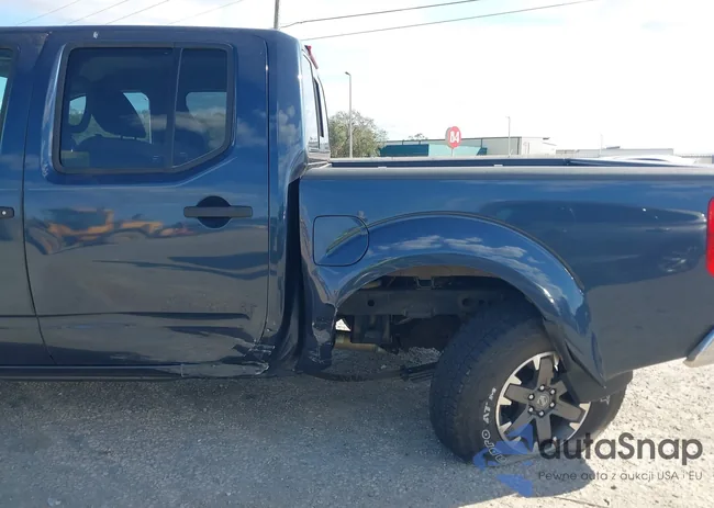 1N6AD0EV3HN758942: 44201684