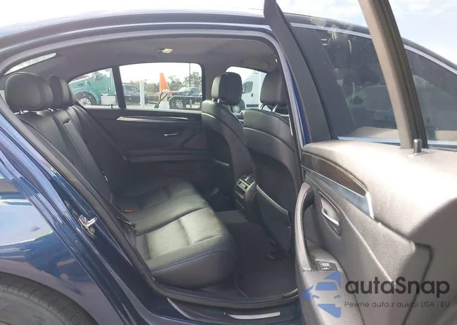 WBAXG5C51CDY28468: 44201695