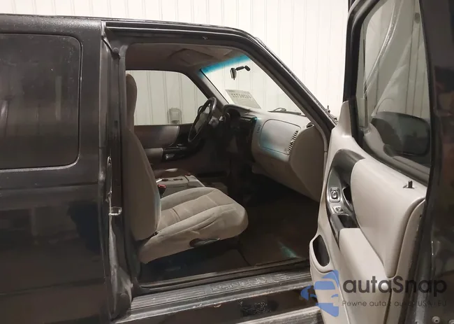 1FTZR15X3XPB29019: 44201722