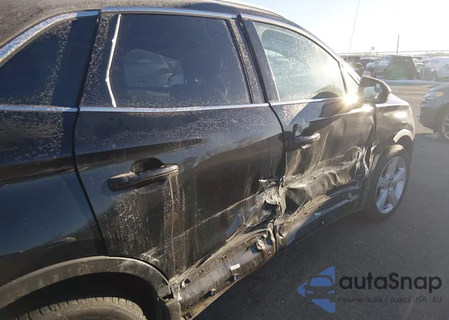 5LMCJ1D93HUL31726: 44201744