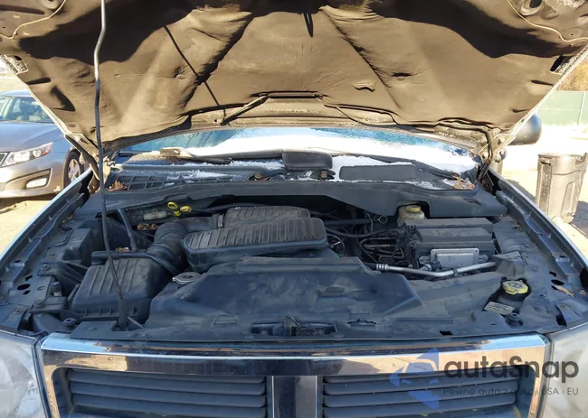 1D8HB48P37F576809: 44201793