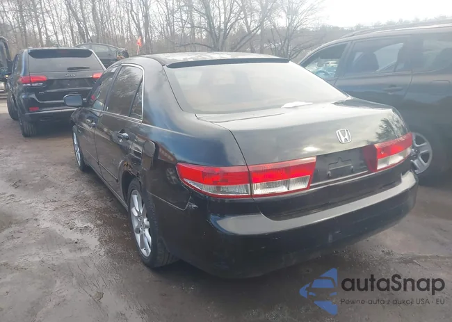 1HGCM56673A124034: 44201818