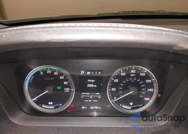 KMHE24L10GA010796: 44201826