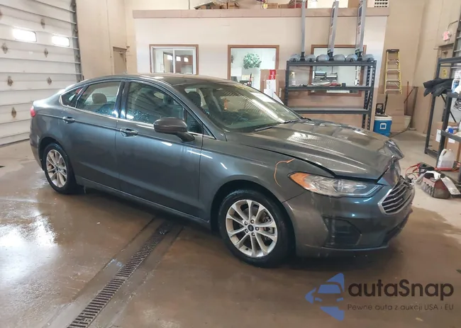 3FA6P0HD2LR107431: 44201837