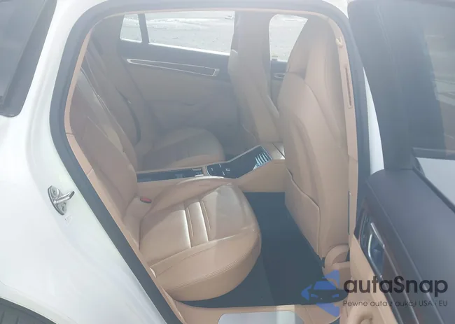 WP0AA2A71HL102216: 44201863