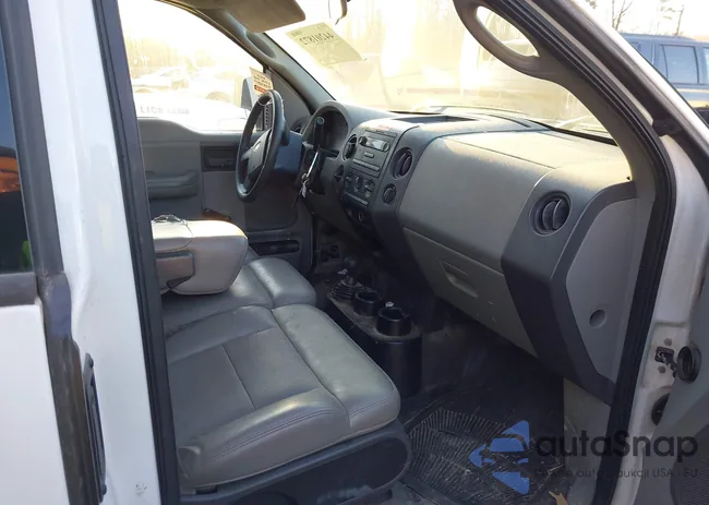 1FTRF14W28KC87013: 44201872