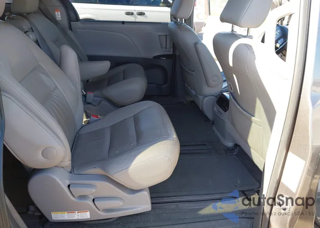 5TDYK3DC5FS594920: 44201879