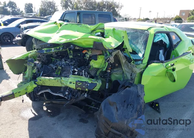 2C3CDZAG6PH633954: 44201882