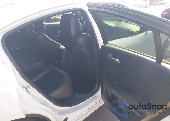 2C3CDXBG1NH166930: 44201888