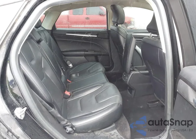 3FA6P0K9XHR332479: 44201903