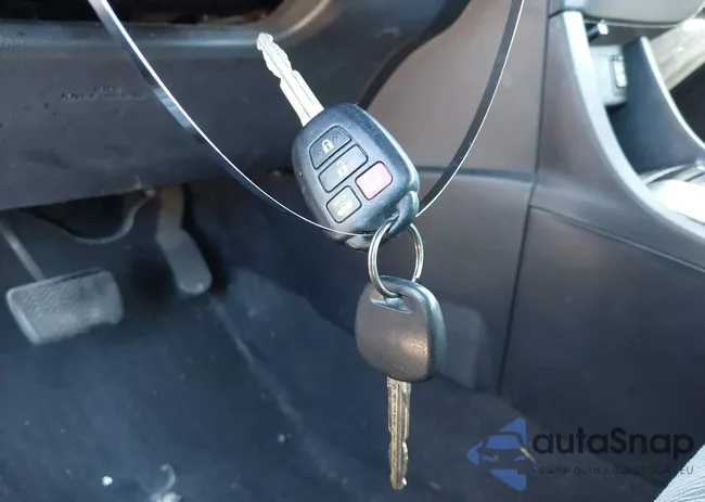 2T1BURHE6FC437274: 44201970