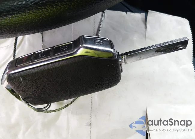 3KPF24AD5NE486476: 44201981