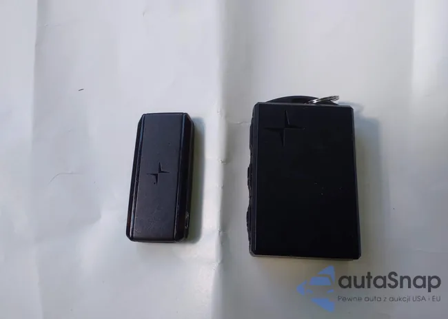 YSMED3KA5PL121797: 44201057