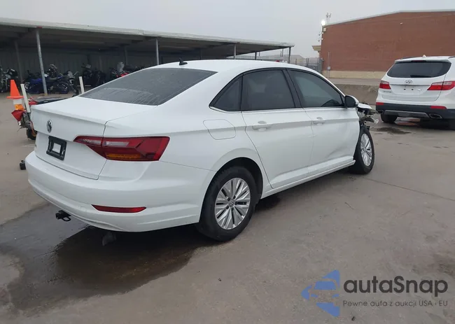 3VWCB7BU1KM264549: 44201081