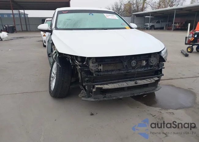 3VWCB7BU1KM264549: 44201081