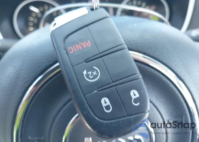 3C4NJDBB8JT150094: 44201094