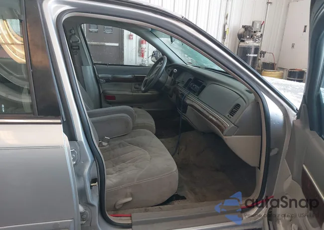 2MELM74W9VX710028: 44201188