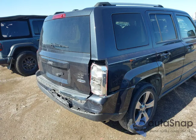 1C4NJPFA8GD589006: 44201210