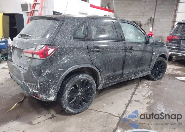 JA4ARUAU3RU009813: 44201247